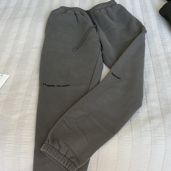 MESHKI Charlie Unisex Cosy Jogger XS - Picture 2 of 3